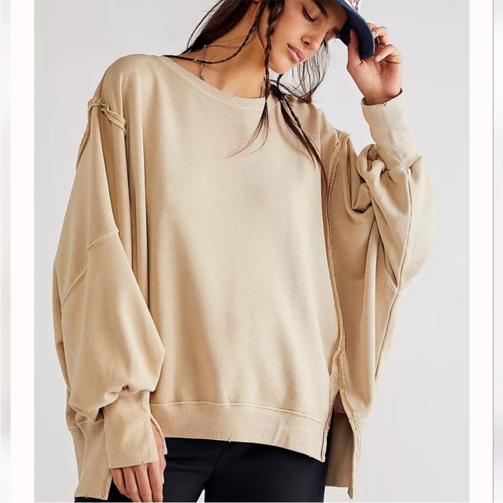 Oversized Camden Beige pullover